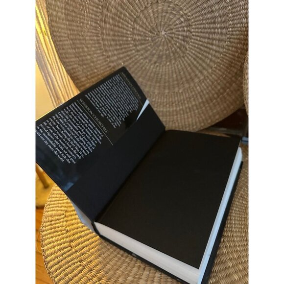 World’s Greatest Biographies book - Picture 3 of 9